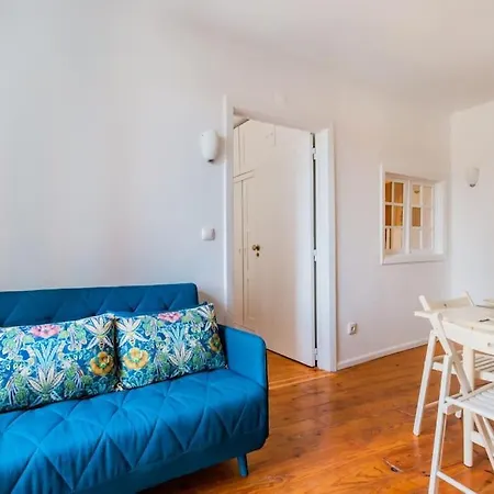 Διαμέρισμα 2br At Historical Chiado *