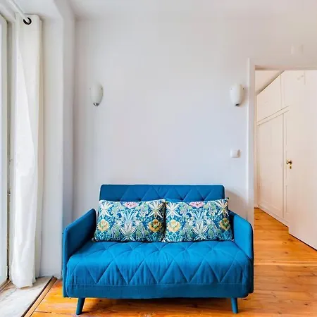 2br At Historical Chiado Lägenhet