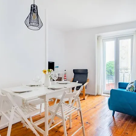 Appartement 2br At Historical Chiado *